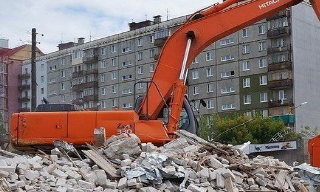 Вывоз строительного мусора с участка в Александрове недорого от 1575 руб. | 2Землекопа-Лкн